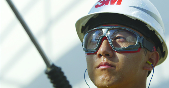 Cách chọn kính bảo hộ theo tiêu chuẩn